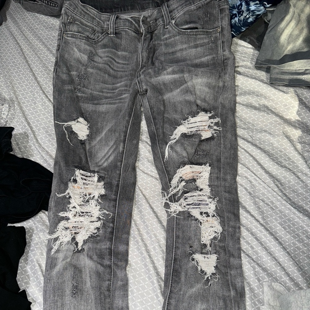 MNML MENS JEANS SIZE 29